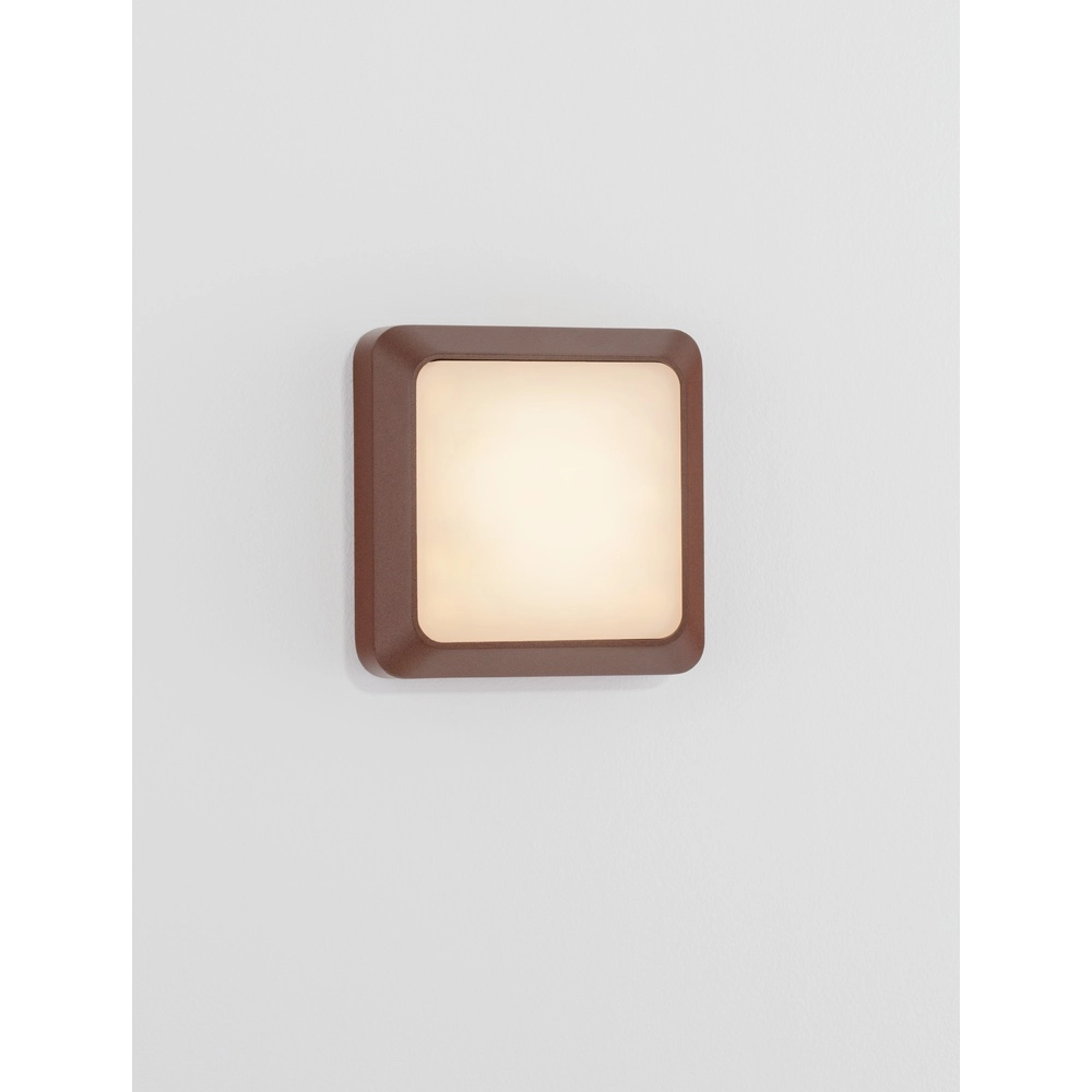 Vierkante wandlamp Appia roestbruin Lyora 5212017449597