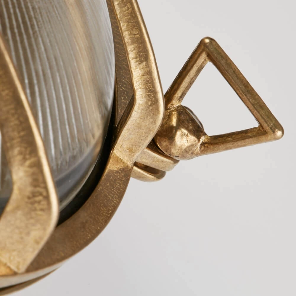 Klassieke wandlamp Bulkhead goud Searchlight 5053423247403
