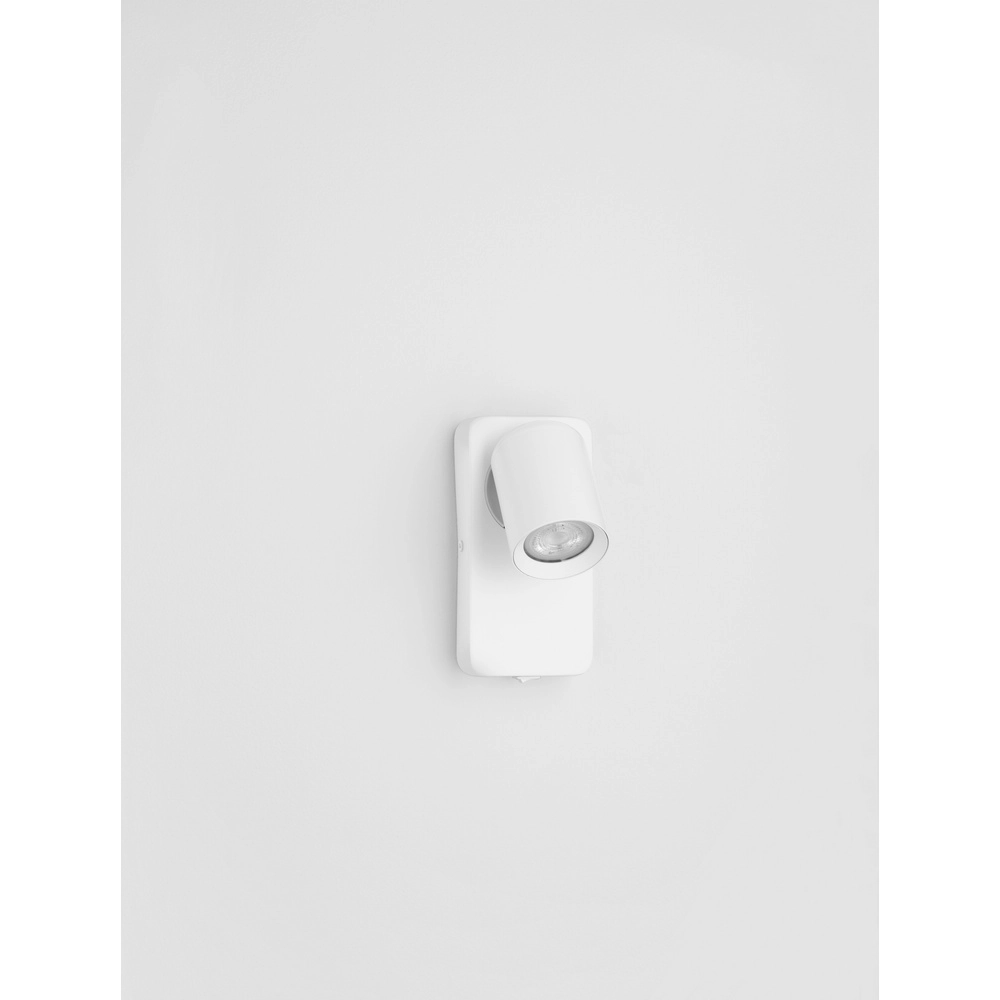 Wandspot Cosmina wit Lyora 5212017455376