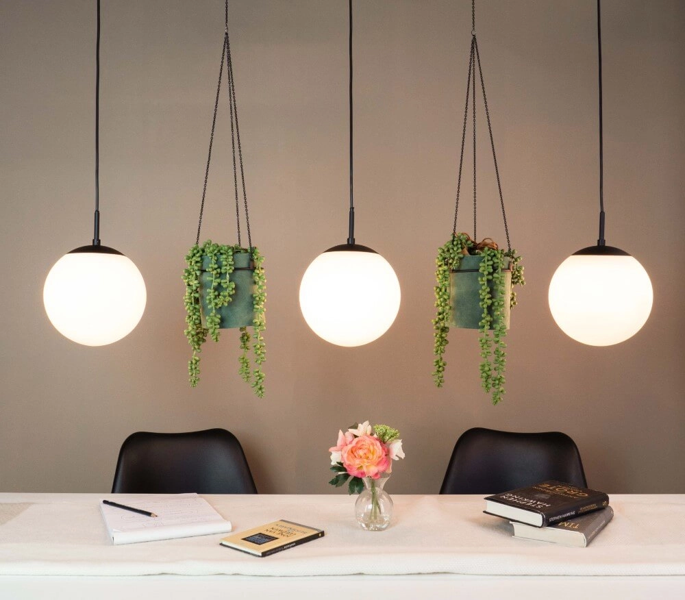 Hanglamp Rondo 3 met glazen bollen Eglo 9008606244416