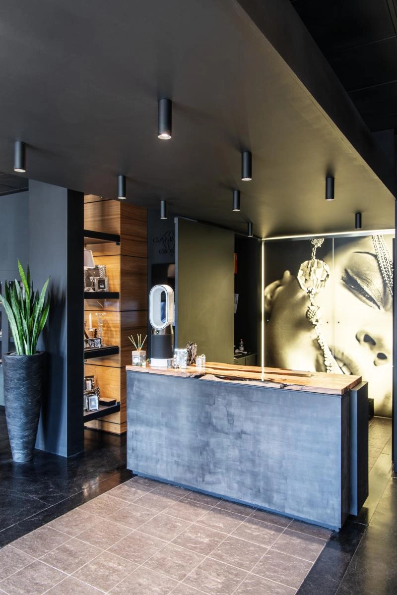 Opbouwspot Numinos M cilinder zwart 2700K - 60gr SLV 4024163243704