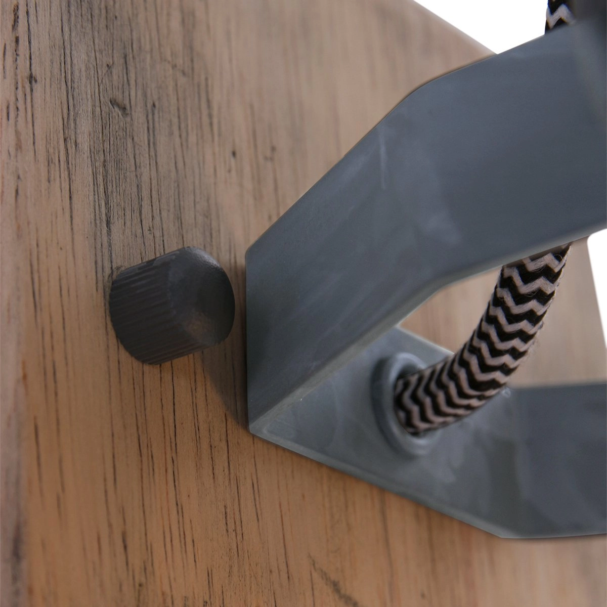 Wandlamp Geurnesey vintage grijs met hout Steinhauer 8712746123029