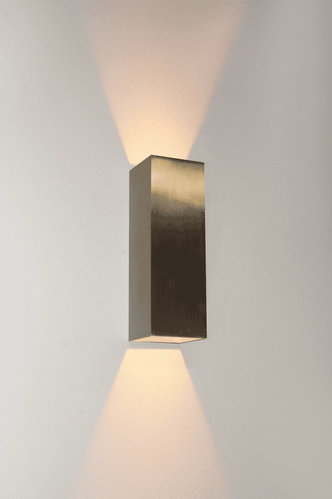 Led muurspot Vegas250 Up - Down 2x4w - 2700K - 25cm grijs Led muurspot Vegas250 Up - Down 2x4w - 2700K - 25cm grijs