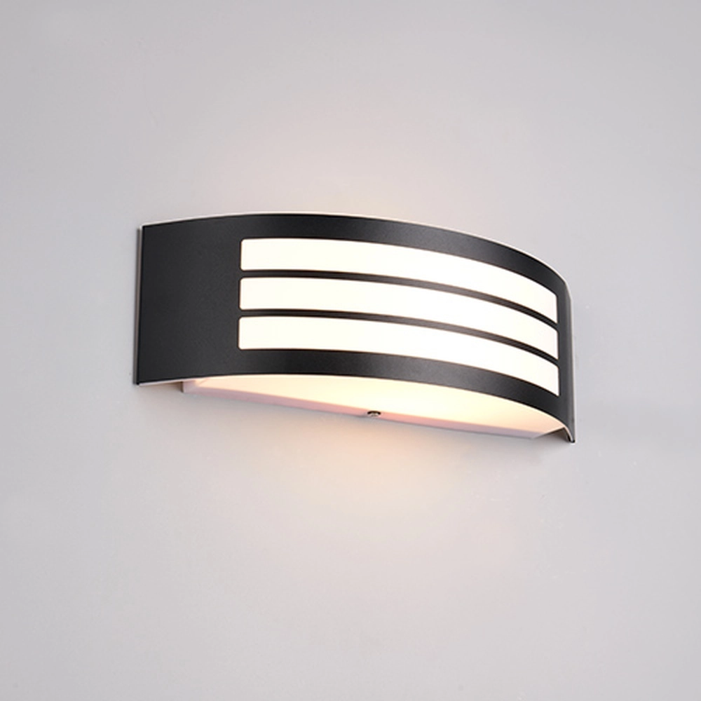 Zwarte wandlamp Ceuta voordeur Trio 4017807687637