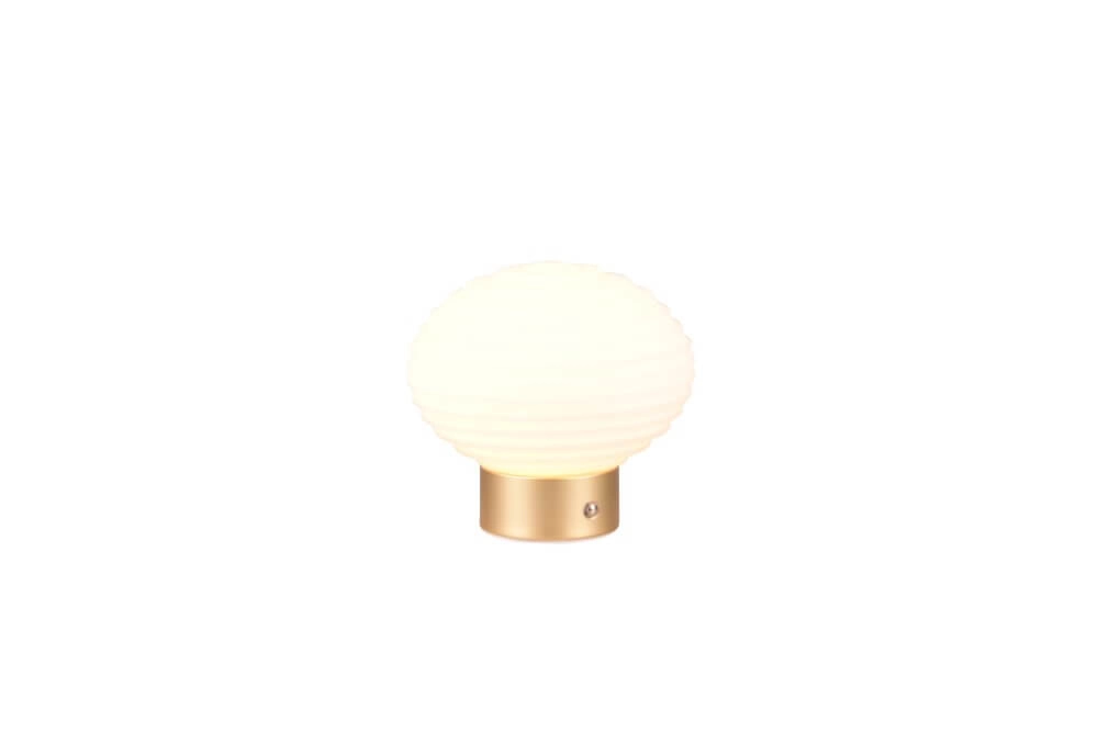 Oplaadbare tafellamp Earl goud met wit glas Oplaadbare tafellamp Earl goud met wit glas