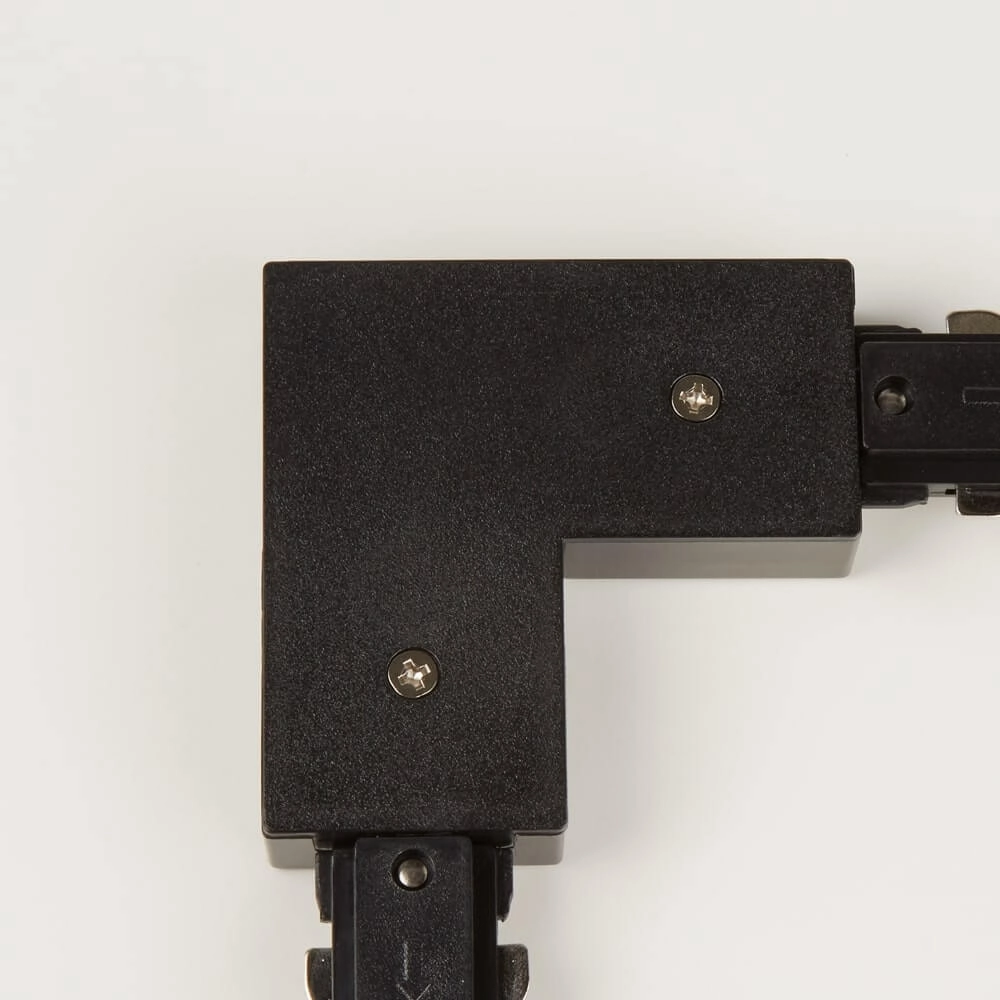 L-Connector TraQ black Lyora