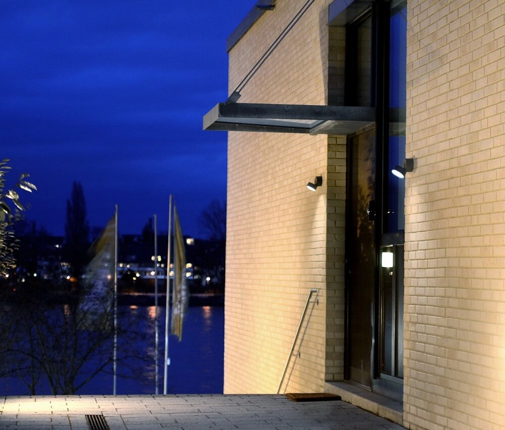 Richtbare wandlamp Trumpet antraciet 900lm Lutec 6939412027500