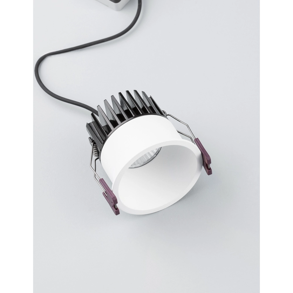 Witte inbouwspot Blade Ø 7,8cm Lyora 5212017418555