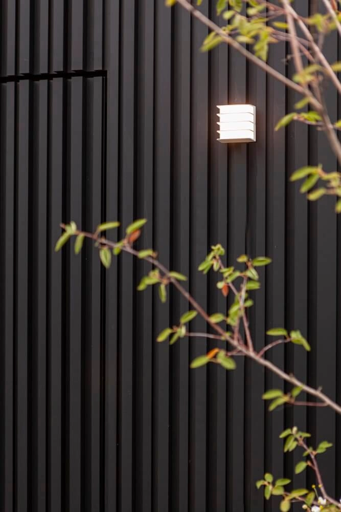 Witte wandlamp Gridy design Lutec 6939412014937