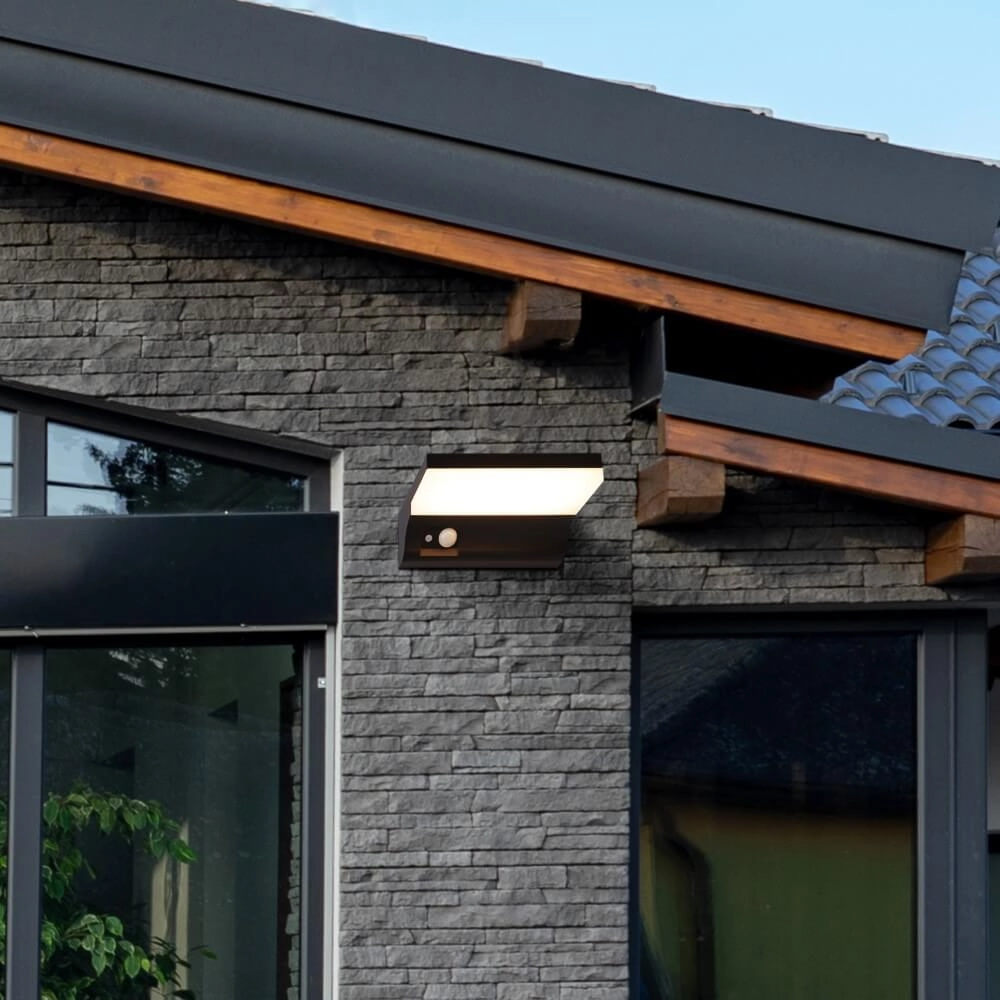 Design wandlamp Solar zwart Searchlight 5053423241494