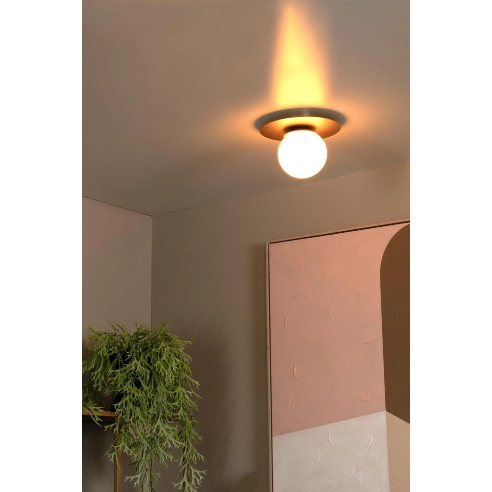 Plafondlamp Tricia goud met witte bol Lucide 5411212791986