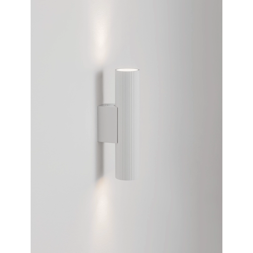 Wandspot Comet up & down wit Lyora 5212017475800