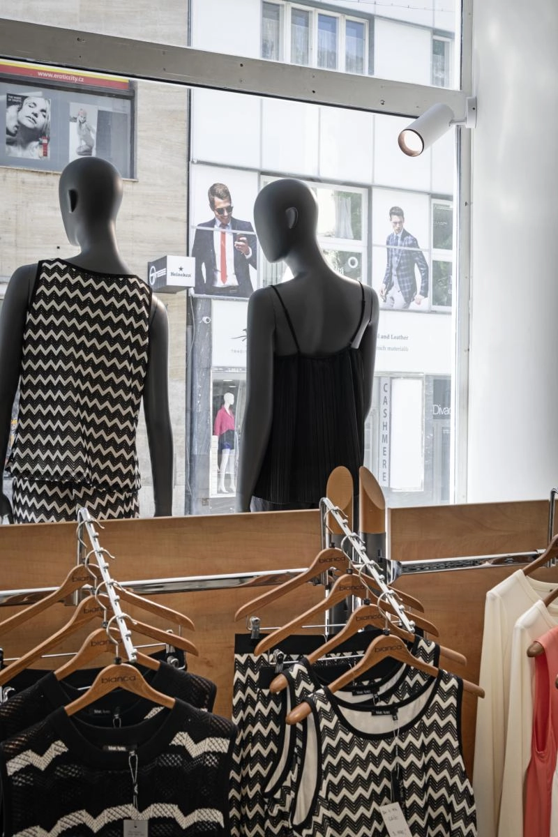 Opbouwspot Numinos L wit/zwart 3000K - 60gr SLV 4024163244541