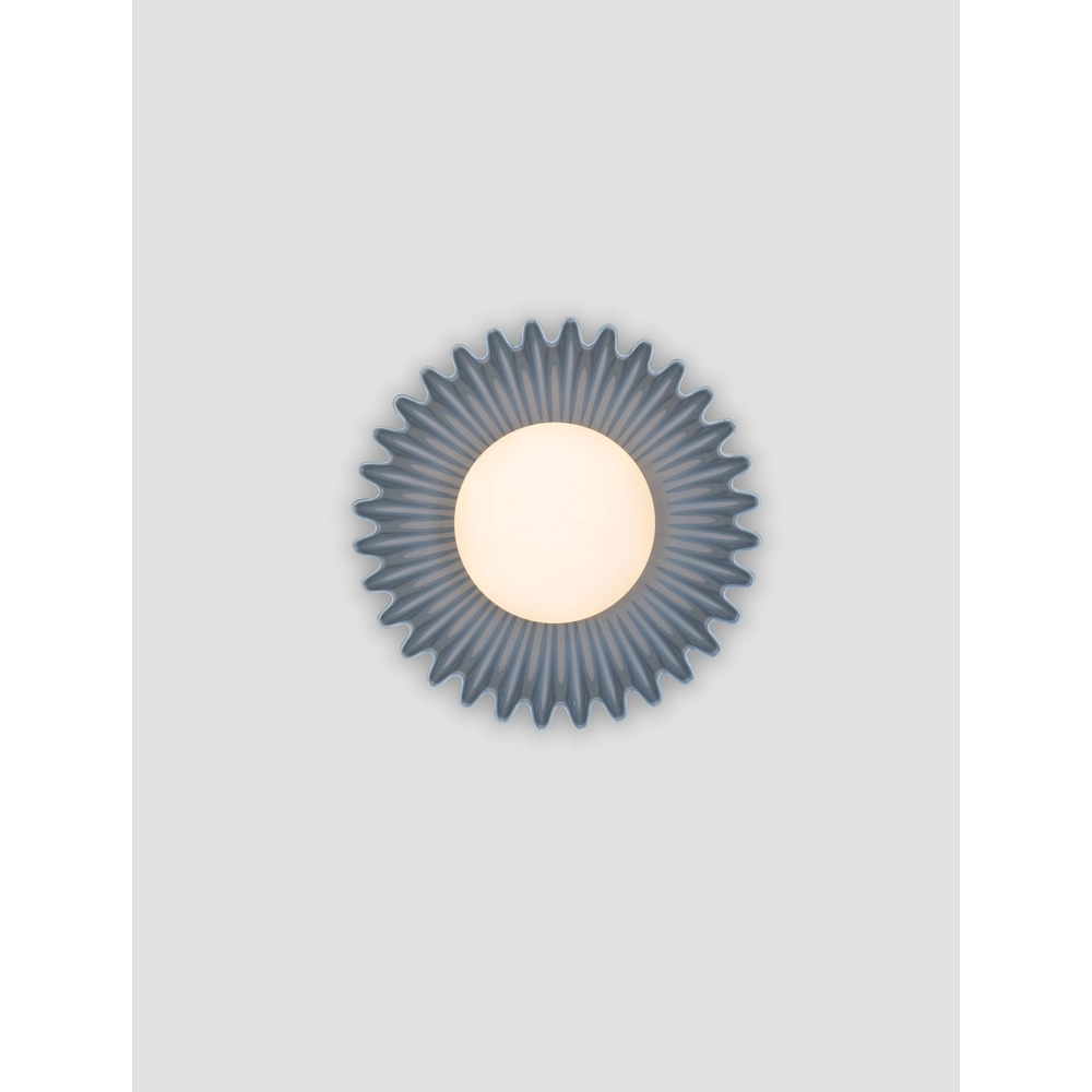 Wandlamp Petel blauw met wit glas Lyora 5212017483966