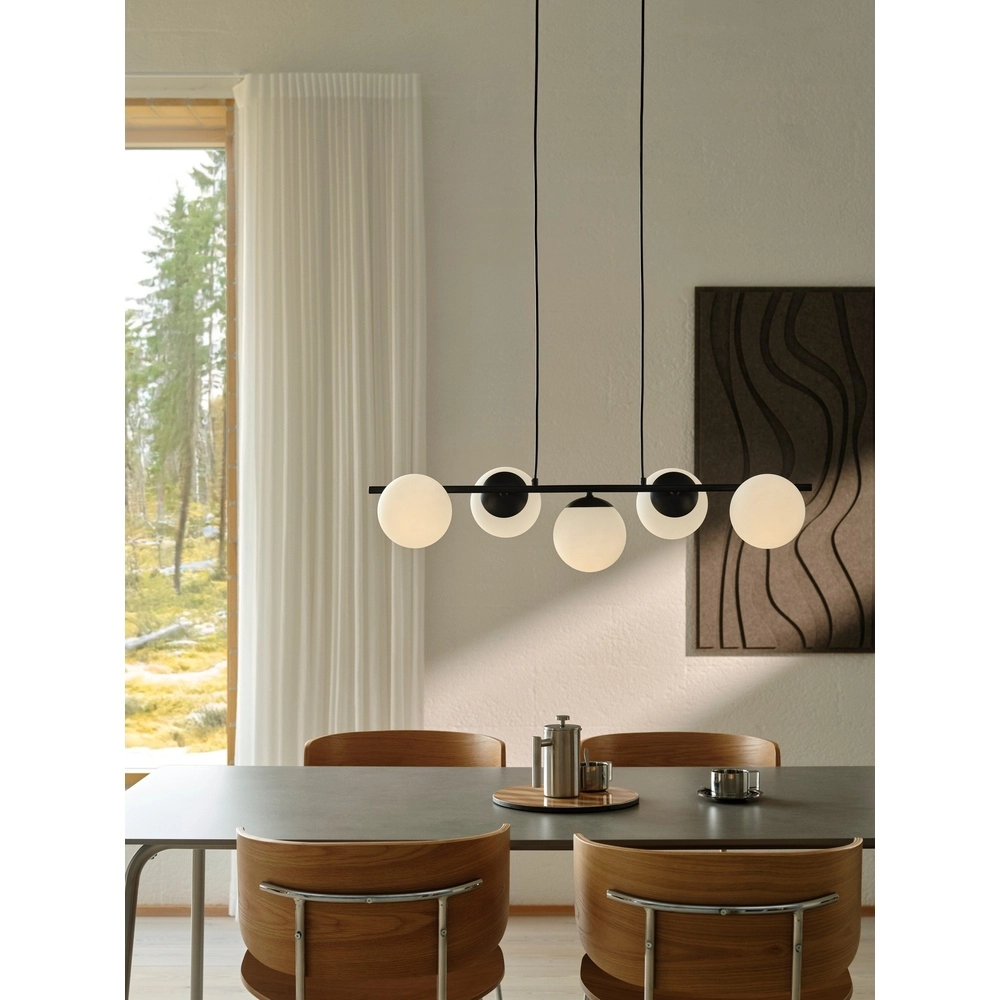 Scandinavische hanglamp Lilly zwart met wit