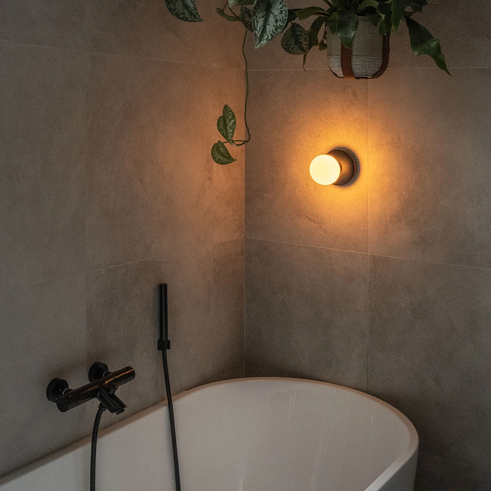 Oplaadbare wandlamp Bee Black Frosted Humble 7446023299220