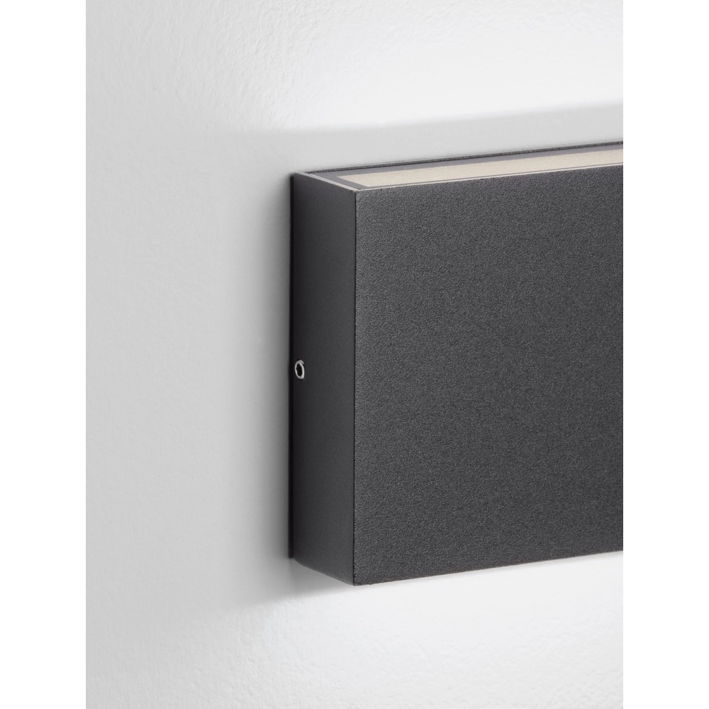 Strakke wandspot Tick up en downlighter zwart Lyora 5212017453631