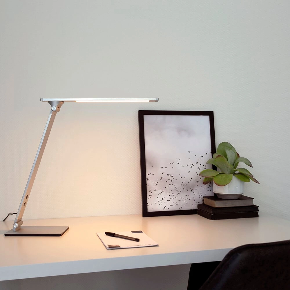 Strakke bureaulamp Serenade LED grijs Steinhauer 8712746132649