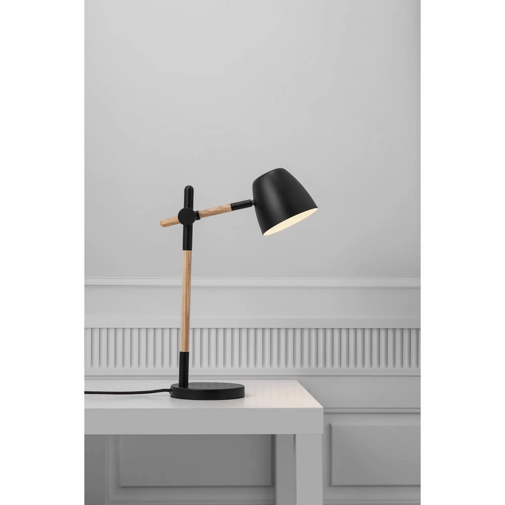 Tafellampje Theo zwart met hout Nordlux 5704924005695