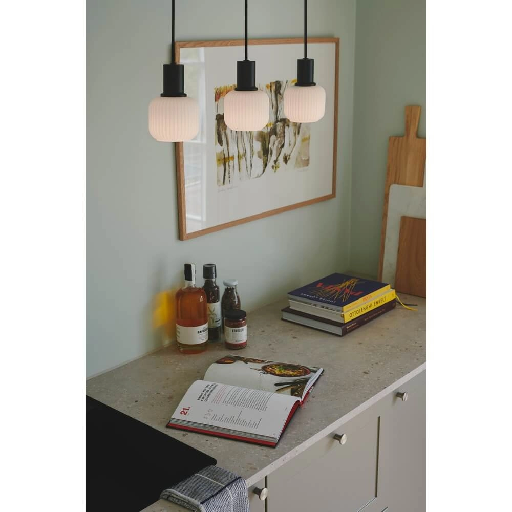 3-lichts hanglamp Milford zwart met wit Nordlux 5704924018671
