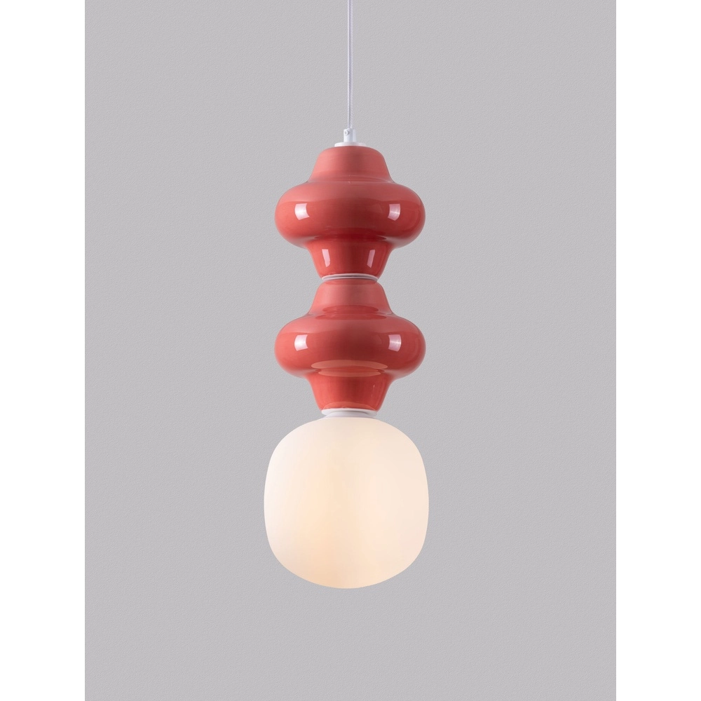 Hanglamp Clio M rood keramiek met wit glas