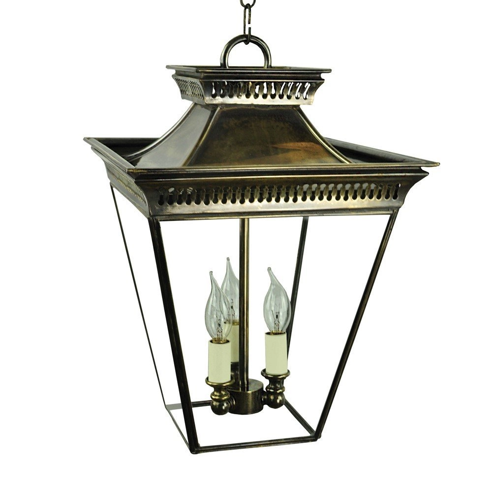 Antieke hanglamp Pagoda M 3-lichts - antiek koper (ANT) Antieke hanglamp Pagoda M 3-lichts - antiek koper (ANT)