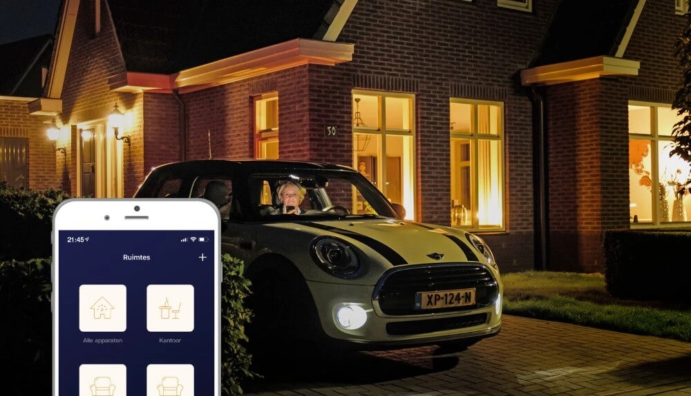 E14 - 470 lumen - 2700K AduroSmart 644558228655