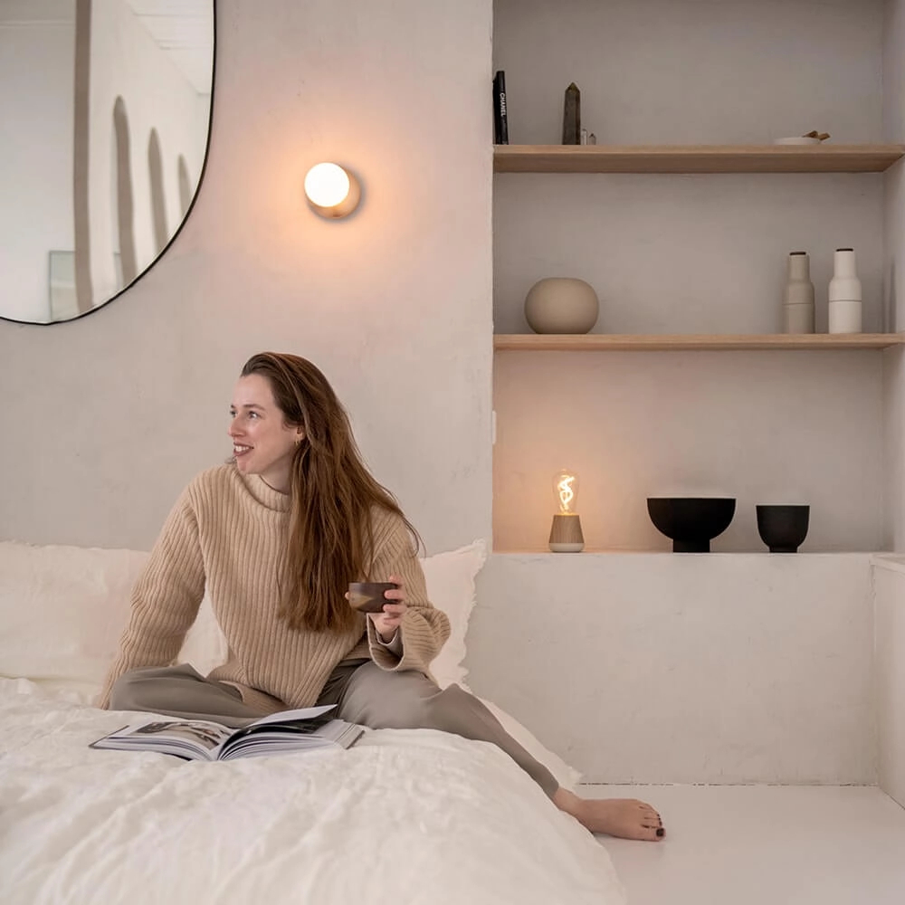 Oplaadbare wandlamp Bee Gold Frosted Humble 7446023299282