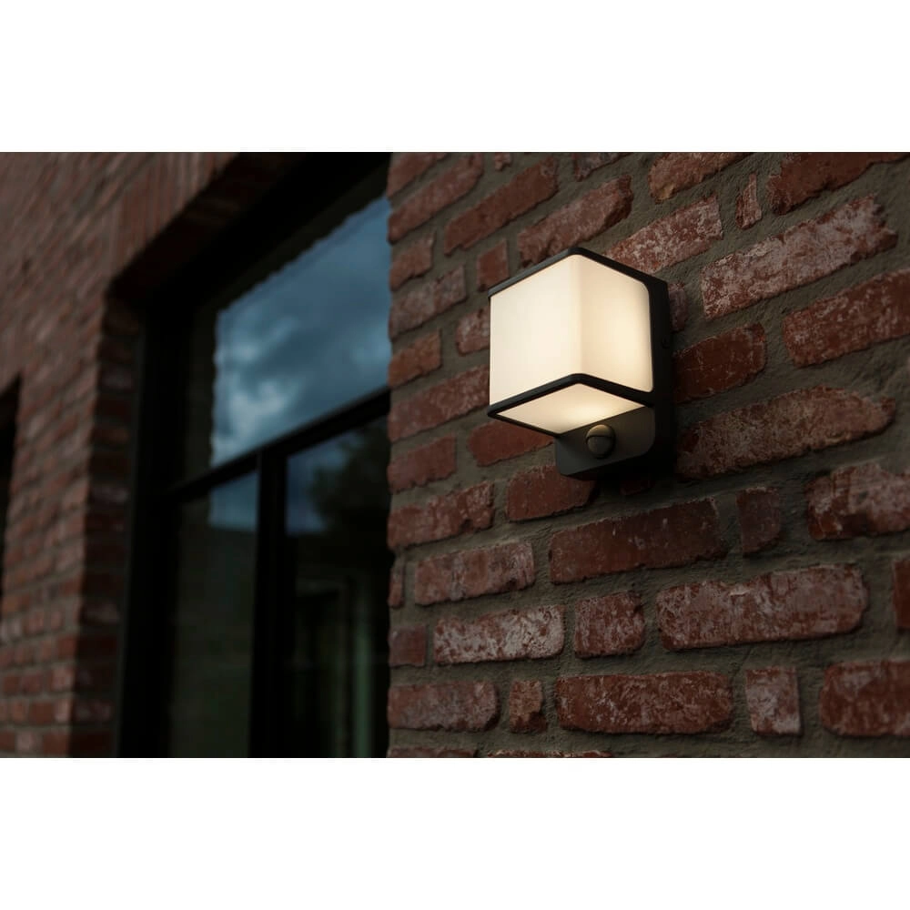 Kubus buitenlamp Doblo met sensor Lutec 6939412016771