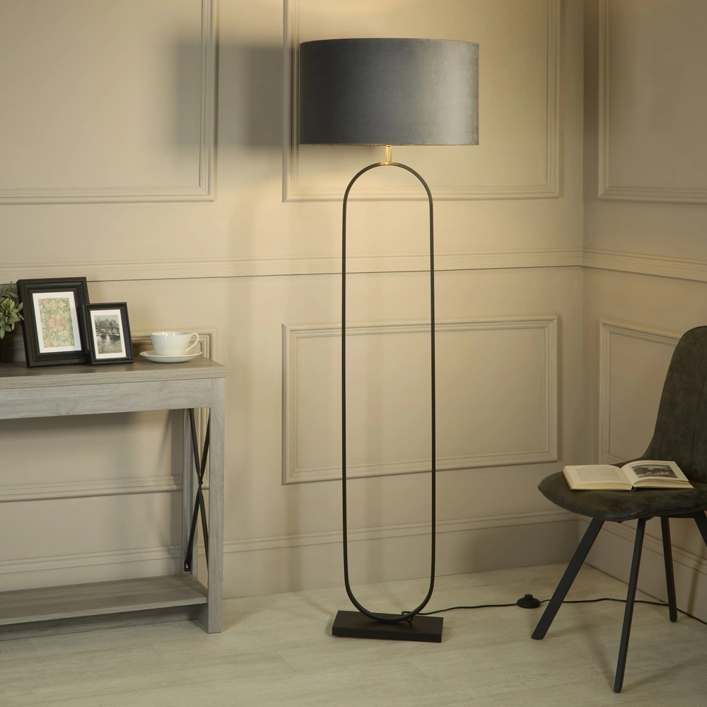 Vloerlamp Modish zwart met donker grijze kap Searchlight 5053423307541