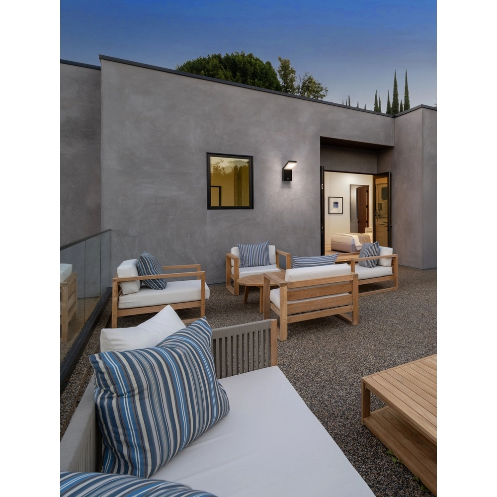 Wandlamp Farge antraciet met sensor Lyora 5212017476654