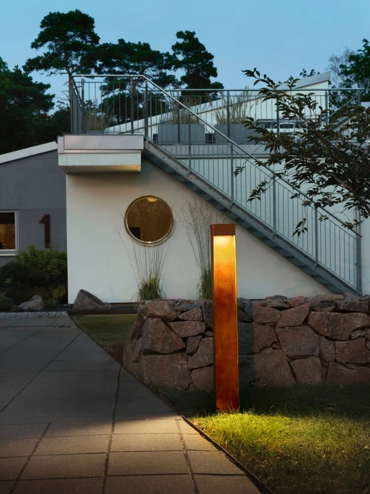 Padverlichting Rho roestbruin KonstSmide 7318307360974