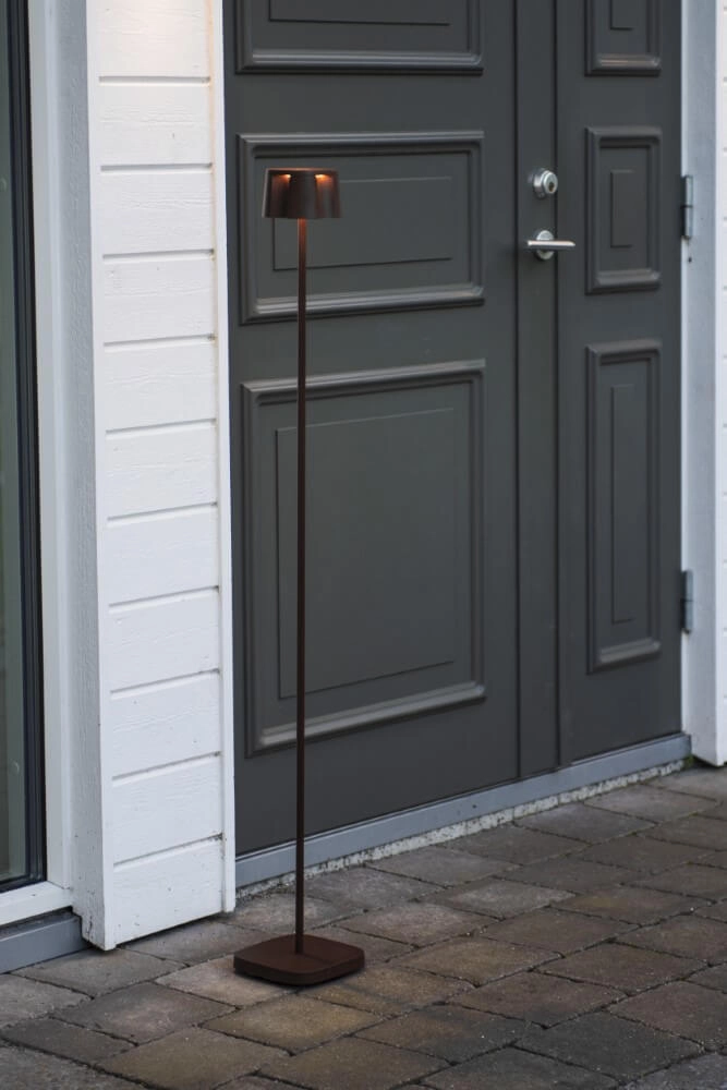 Roestbruine vloerlamp Nice voor buiten KonstSmide 7318307831979