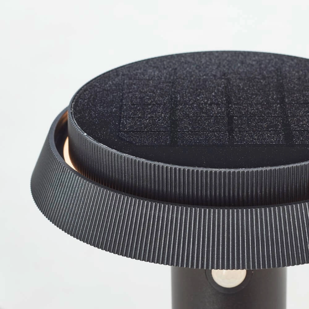 Zwarte staande lamp Alvero met sensor Brilliant 4004353437830