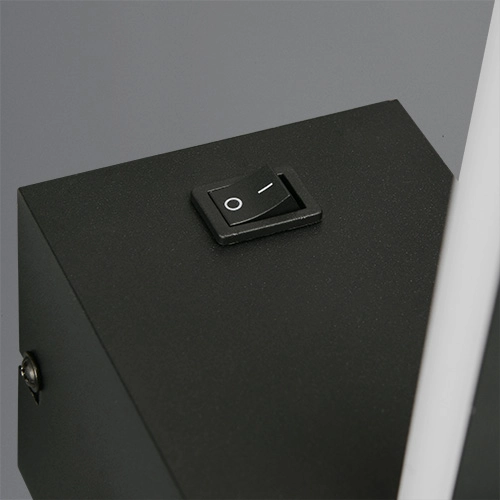 Moderne wandlamp Cassino zwart 67,5cm Trio 4017807683202