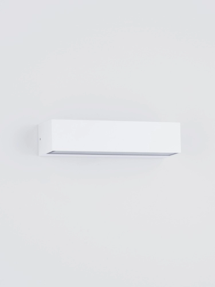 Strakke wandlamp Lane wit 22cm - 21W Lyora 5212017496775