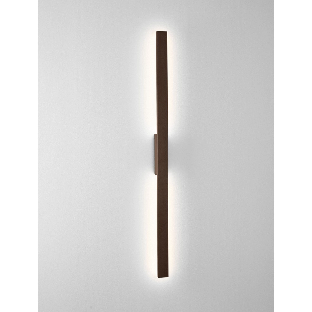 Strakke wandlamp Doul roestbruin 121cm