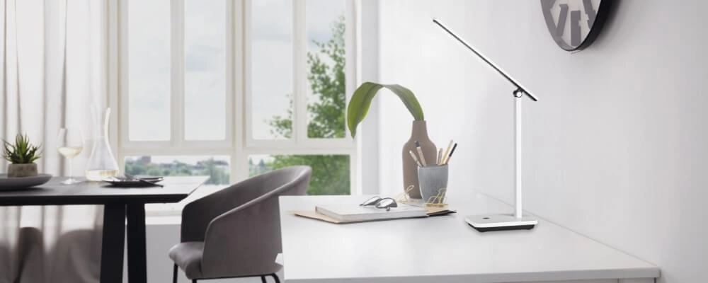 Led bureaulamp Iniesta wit Eglo 9008606277902