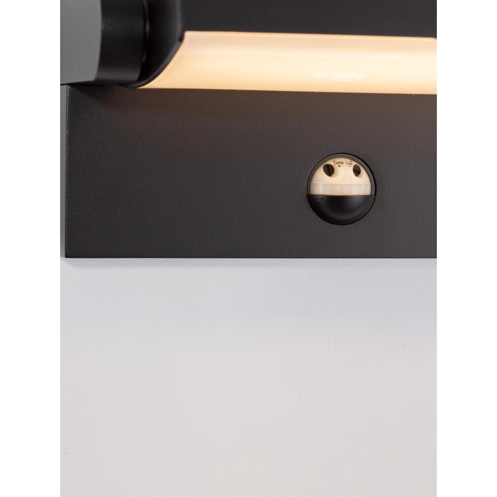 Design wandlamp Gerber zwart met sensor Lyora 5212017447432