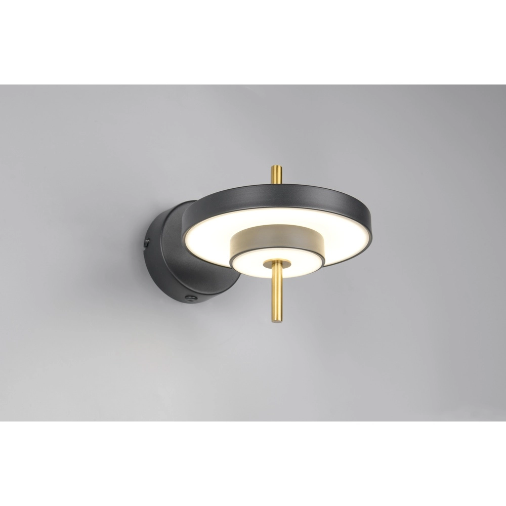 Moderne wandlamp Keaton zwart met goud Trio 4017807655742