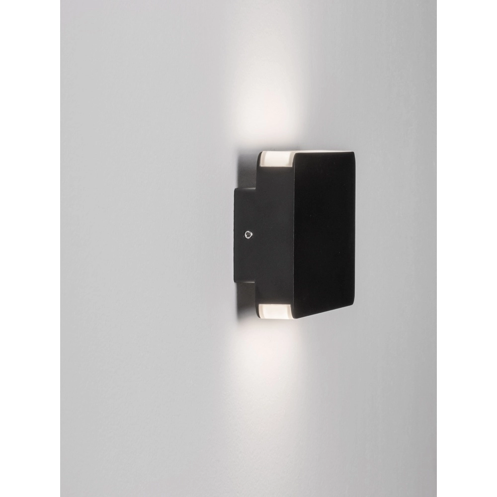 Zwarte wandlamp Artu design Lyora 5212017476494