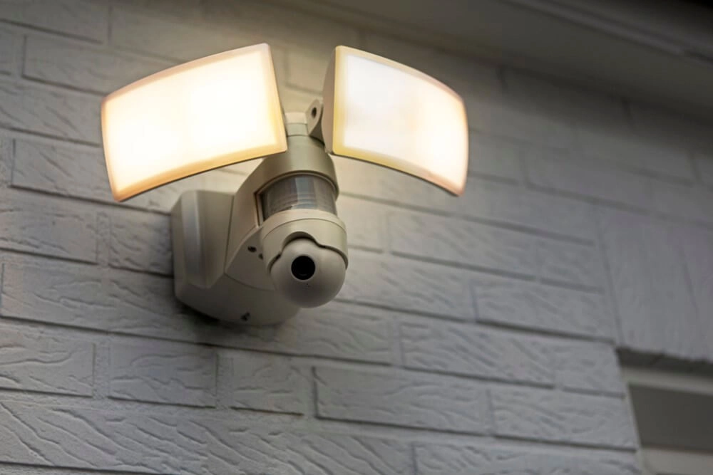 Design wandlamp Libra wit met camera Lutec 6939412013985