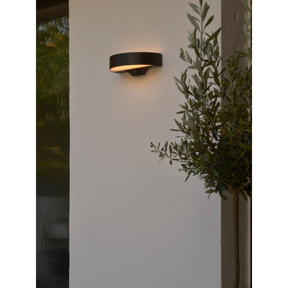 Solar wandlamp Monay zwart rond Nordlux 5704924023545