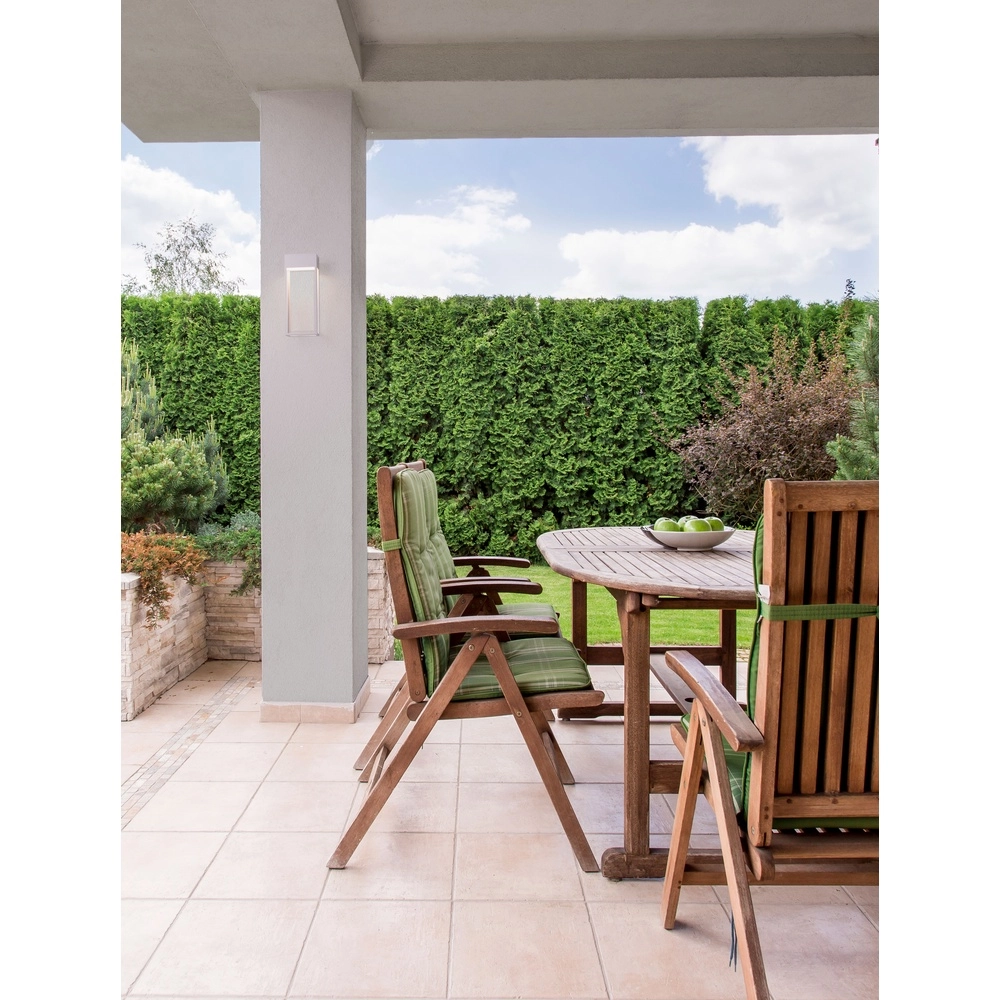 Strakke wandlamp Moby wit Lyora 5212017464958