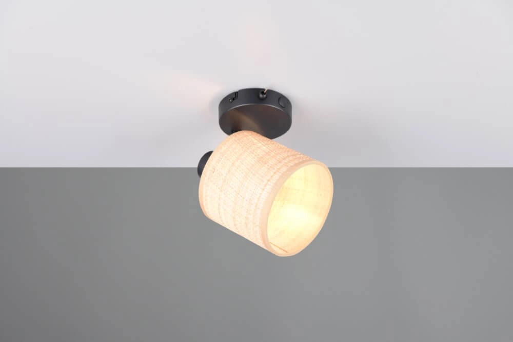 Zwarte wandlamp Aimee met crème kap Trio 4017807637335