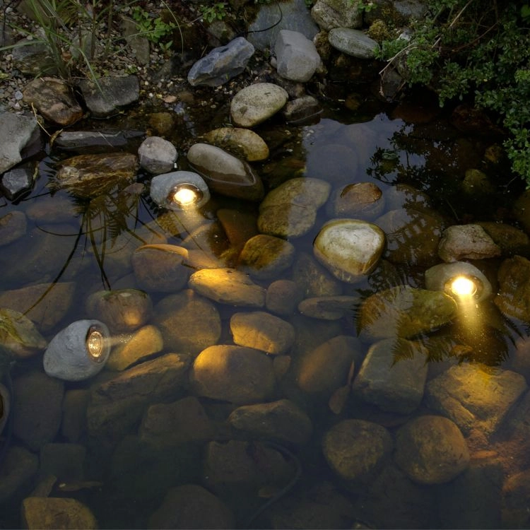 Led tuinspot Lapis 12V 3w - 3000K keivorm steengrijs GardenLights 5907800855999