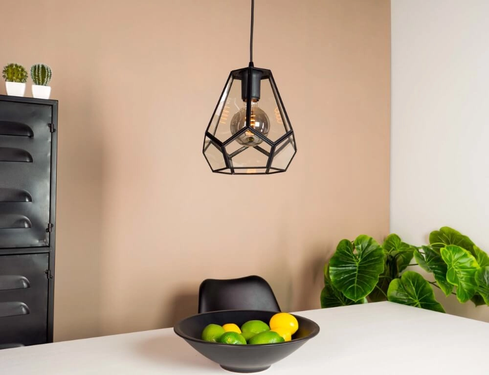 Hanglamp Mardyke zwart met glas Eglo 9002759436438