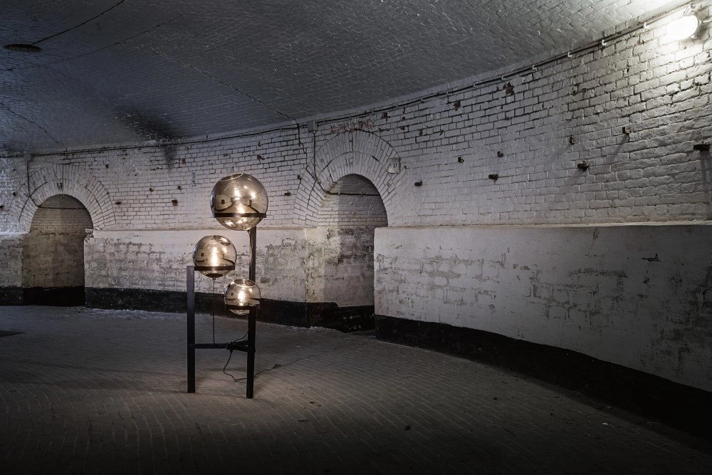 Glazen vloerlamp Orb 3-lichts zwart met spiegelglas ETH 8719075189283