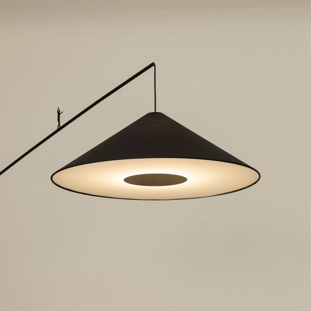 Vloerlamp Poise zwart Ø 72cm Lyora 5903139117685