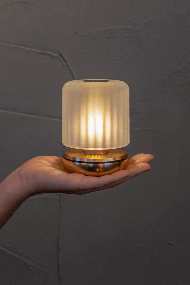 Oplaadbare tafellamp Firefly gold frosted Humble 6097522143159